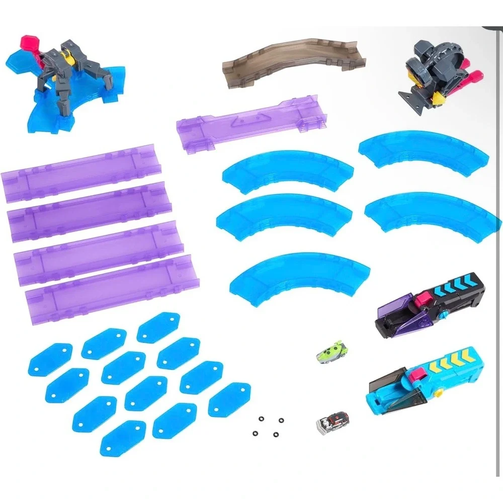 Hyper Burst Shockout Circuit Battle Race Track Set 600 MPH Scale Speed 2 Cars